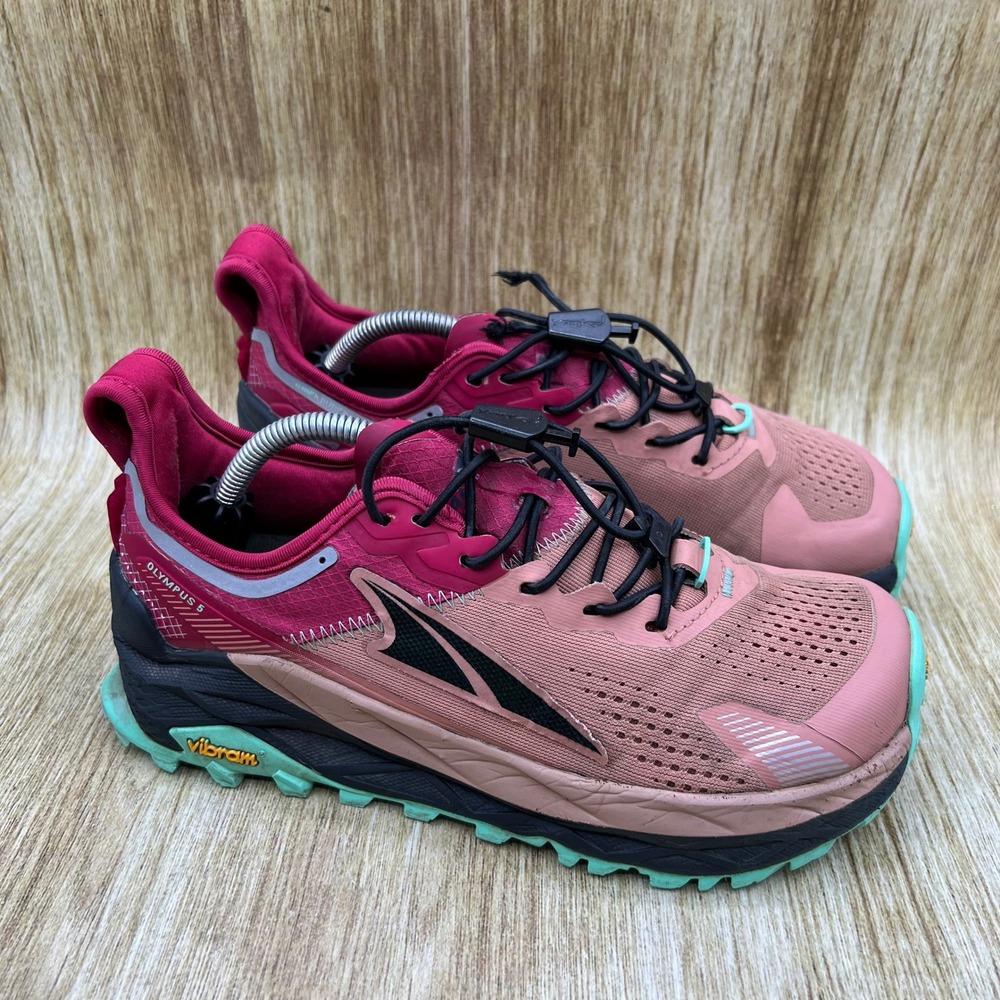 Altra Olympus 5 Trail Running Shoes Women's Size 7.5 Pink Vibram Low Top